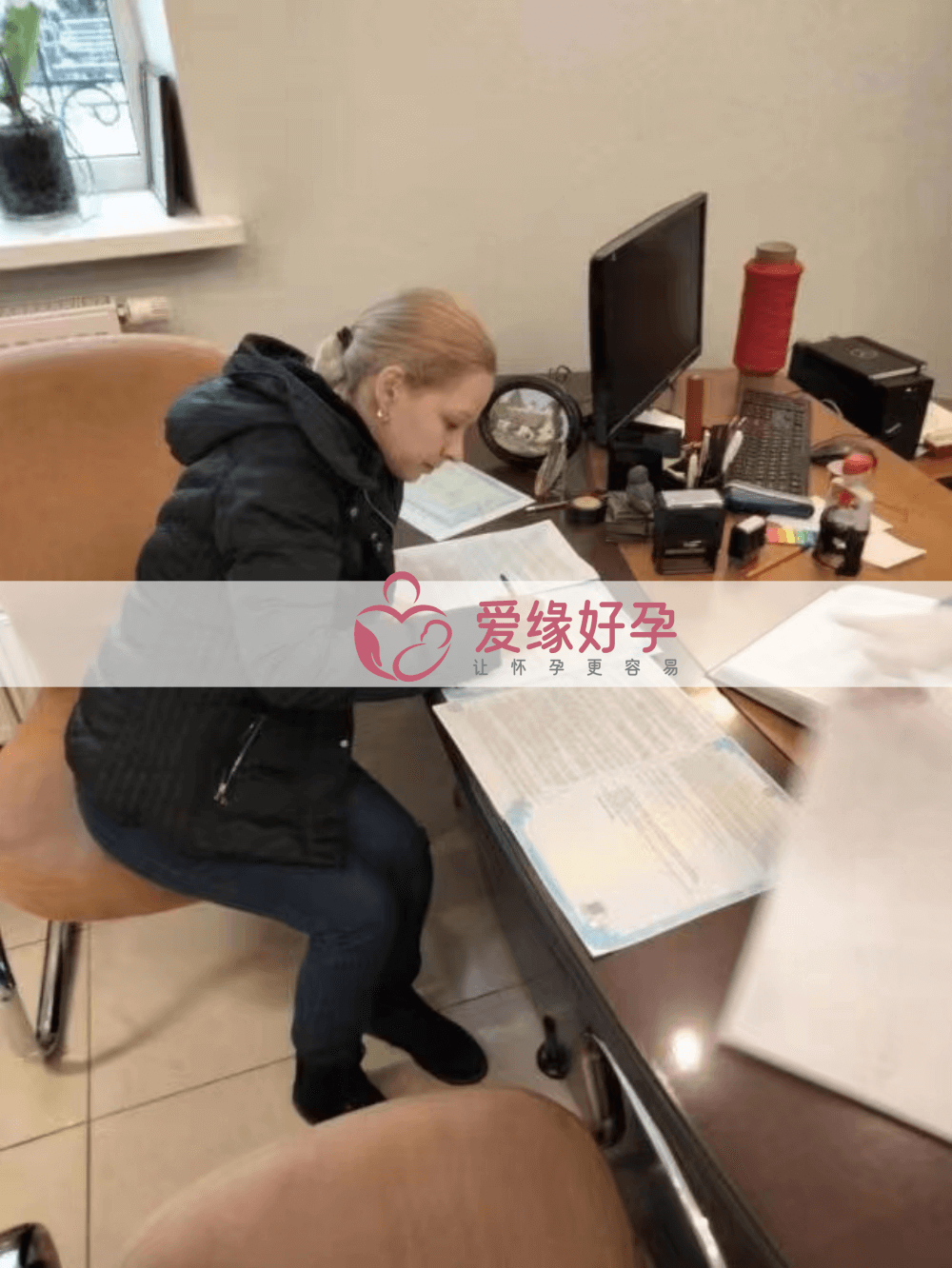 乌克兰代孕孕母在乌克兰MC医院移植一颗囊胚
