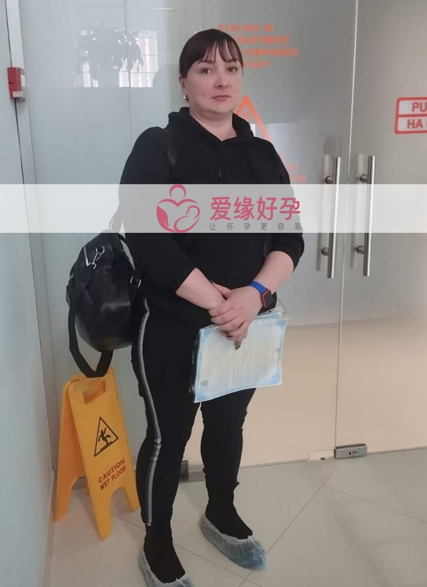 哈萨克斯坦试管婴儿助代母妈今天移植一颗囊胚