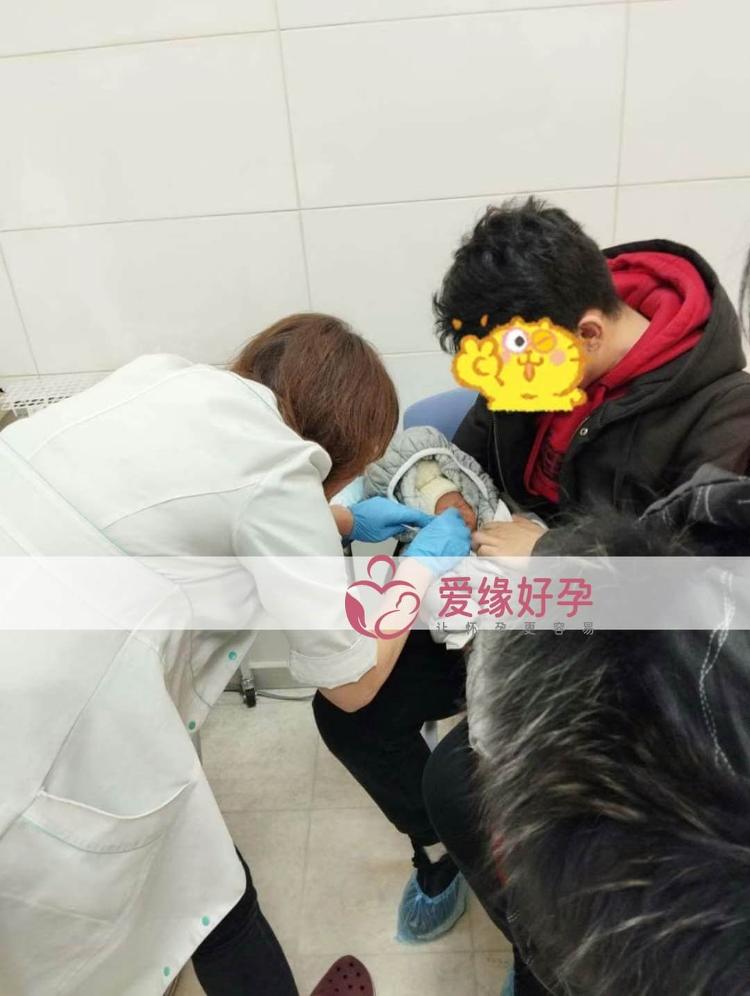 代孕委托父母完成DNA亲子鉴定