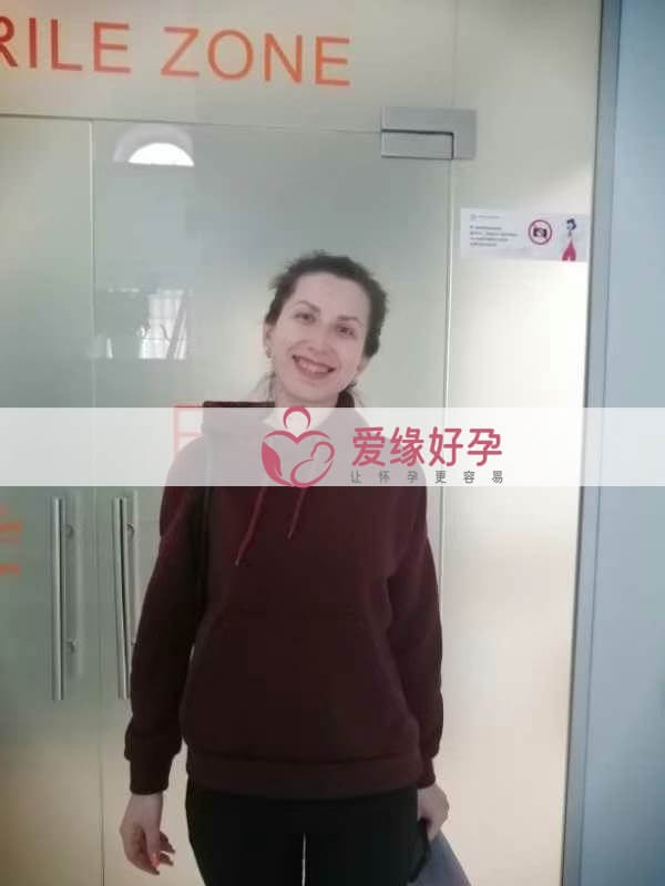 代孕代孕代母今天移植了一颗囊胚