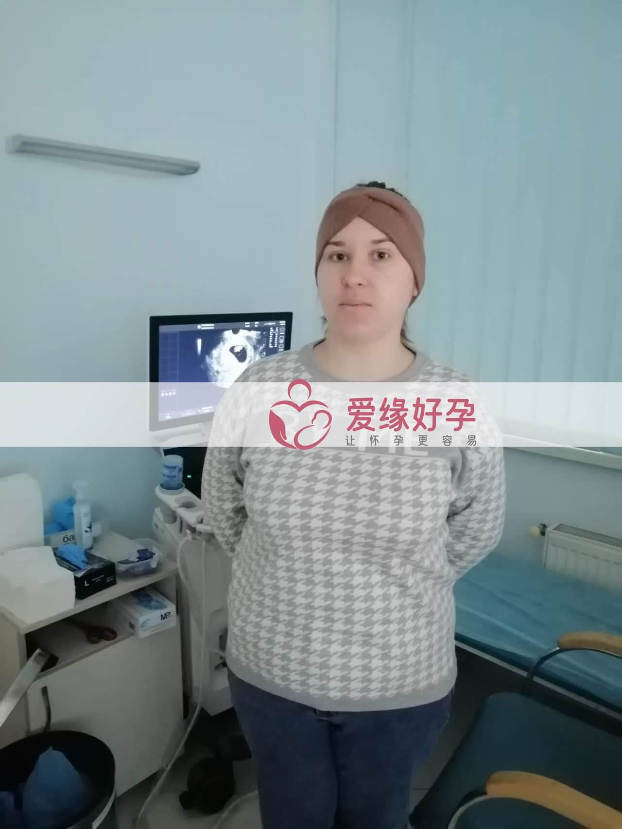代孕代孕代母8周孕检顺利通过