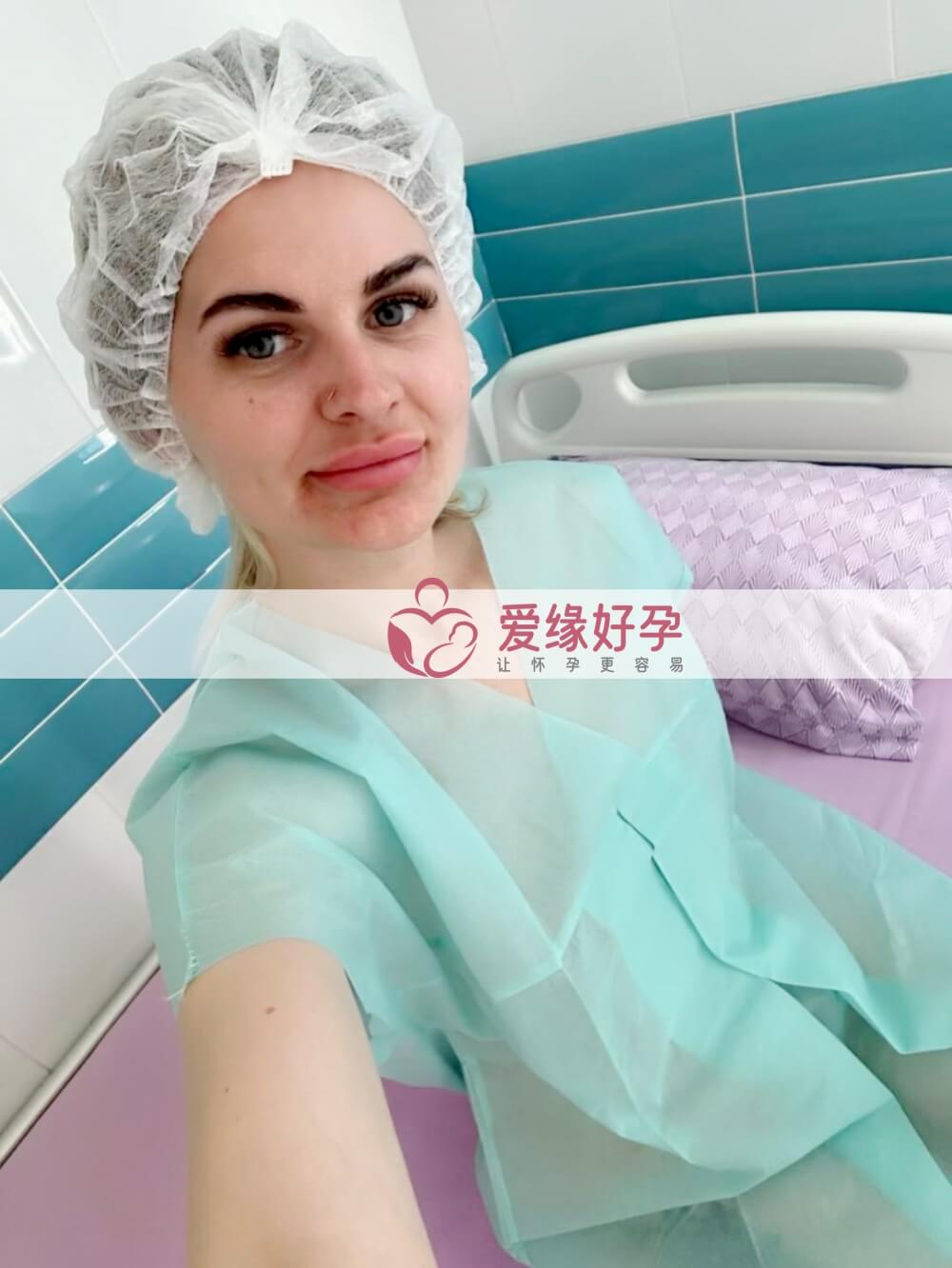 爱缘好孕:乌克兰代孕代母今天移植3颗三天的初级胚胎