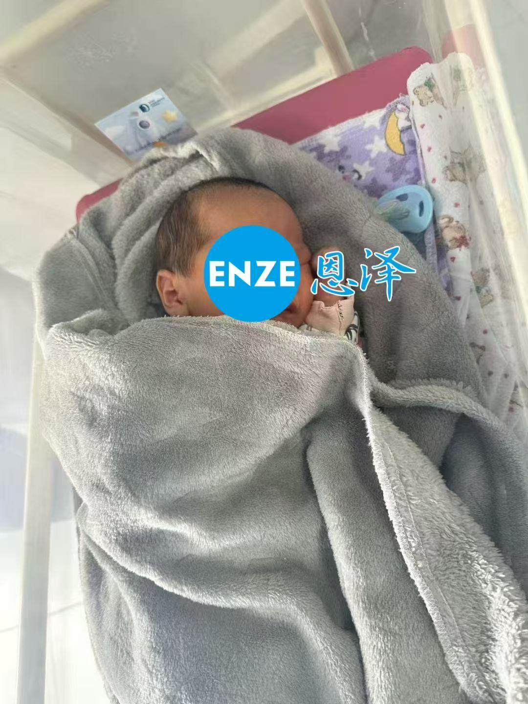 格鲁吉亚代孕宝宝出生后快速成长